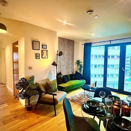 Ivy Suite, Luxe B'ham Apartament Birmingham